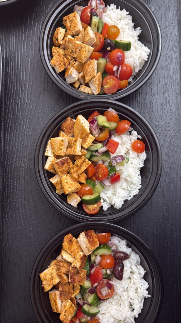 Bowl Mediterráneo de Pollo
